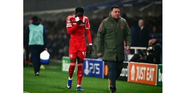 Der FC Bayern München musste im Auswärtsspiel den Verlust dreier Schlüsselspieler verkraften Der FC Bayern München musste im Auswärtsspiel den Verlust dreier Schlüsselspieler verkraften